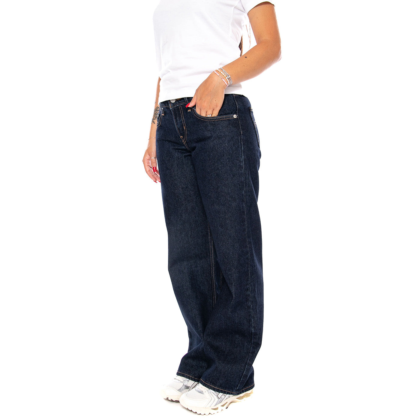 LOW LOOSE CANTEEN CORDUROY LIGHT INDIGO - Pantaloni Donna Blu A5566 0002 LEVIS 