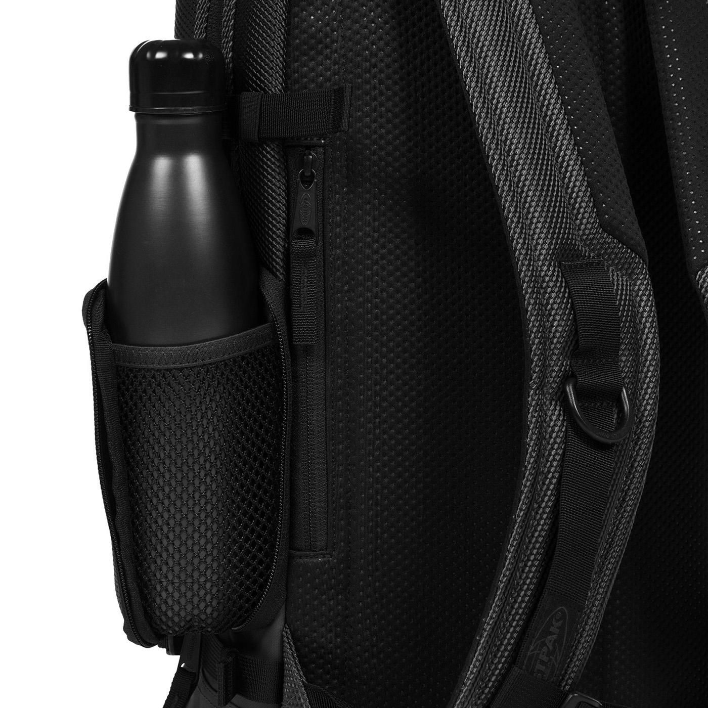 Tecum M Cnnct Coat - Zaino Nero EK00091D80W1  EASTPAK 