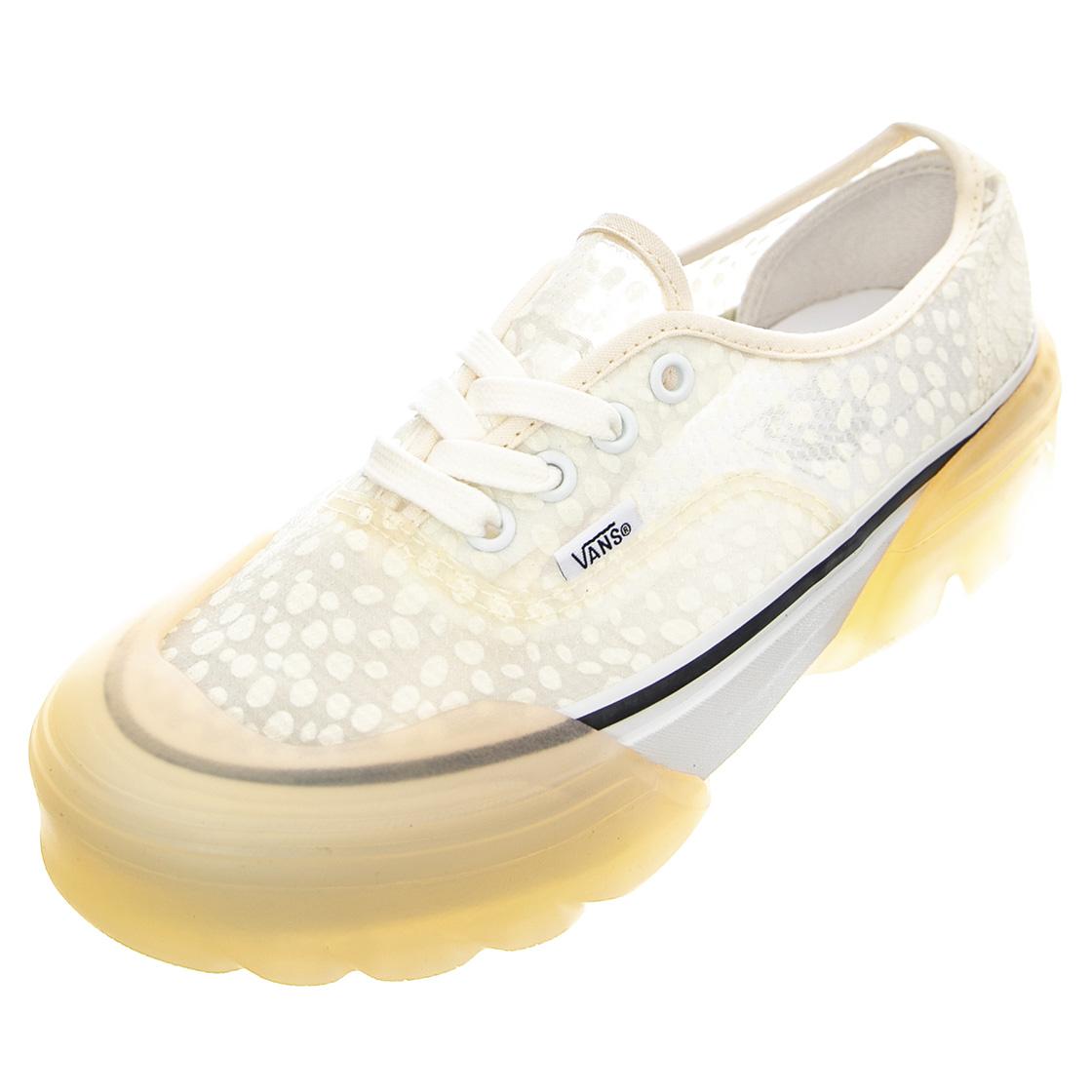  VN0A7Q5SAXK1  VANS 