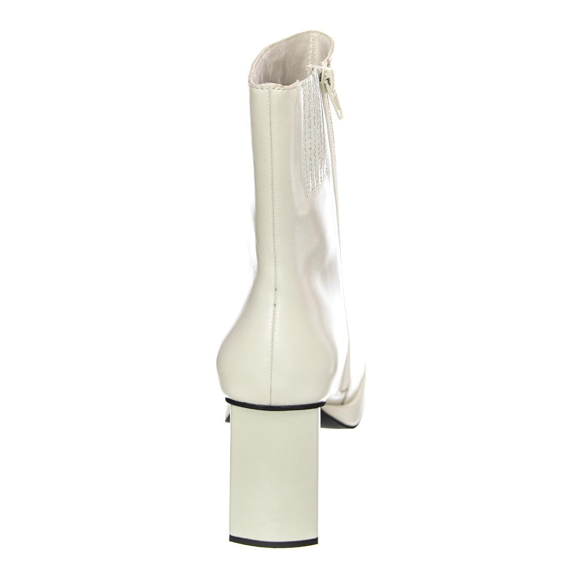  JCSJC85239-IVO  JEFFREY CAMPBELL 