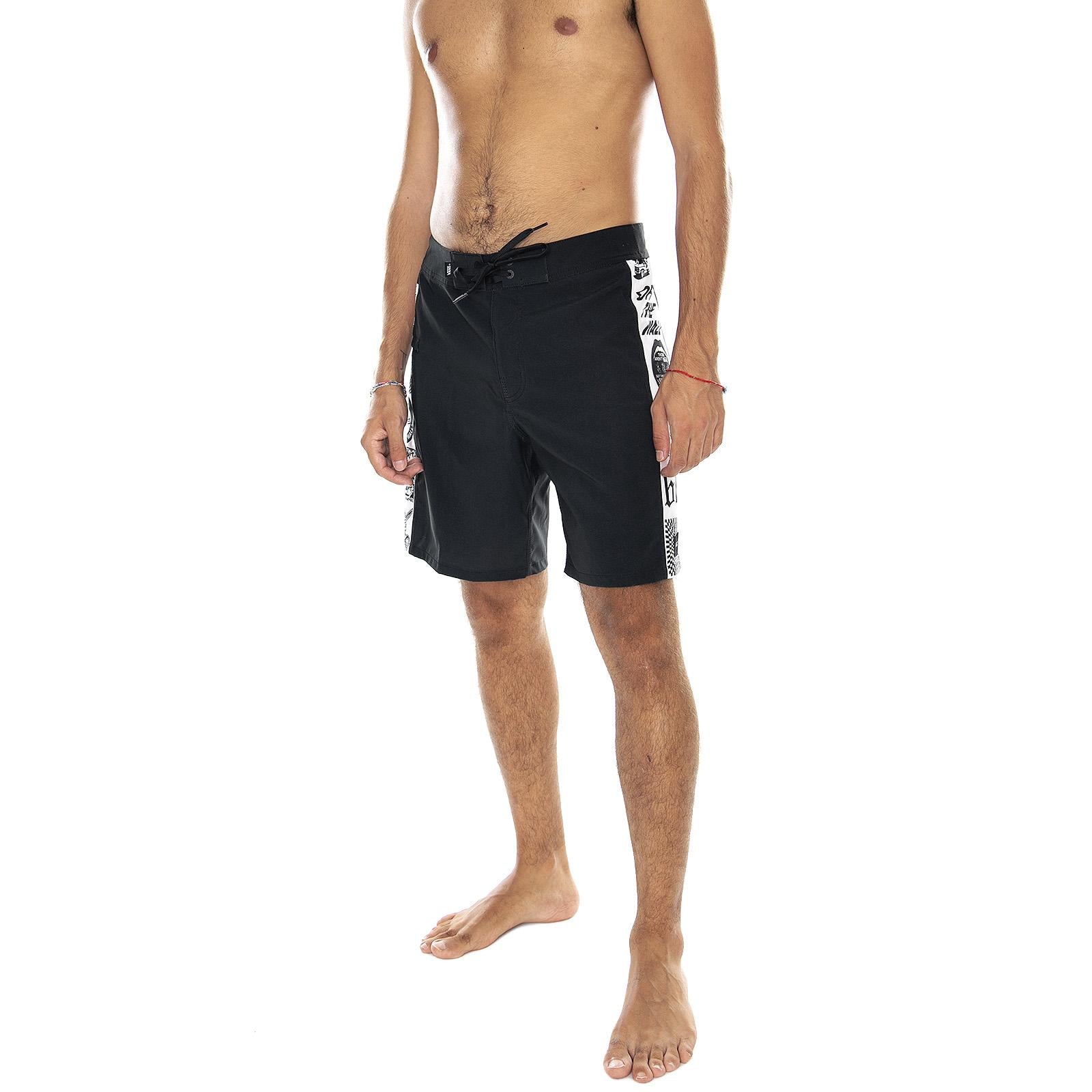  VN0A49QXBLK1  VANS 